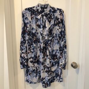 BCBGMaxAzria multicolor dress with pockets